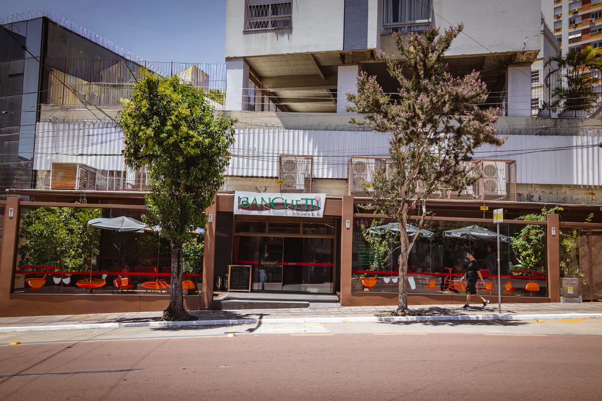 Fachada do Banchetti Grill